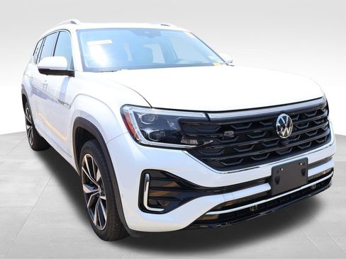 Used 2024 Volkswagen Atlas SEL Premium R-Line AWD/4WD image 9