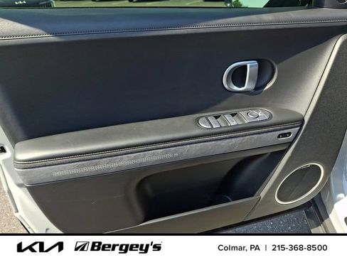 Used 2023 Hyundai Ioniq 5 Limited w/ Cargo Package AWD/4WD image 14