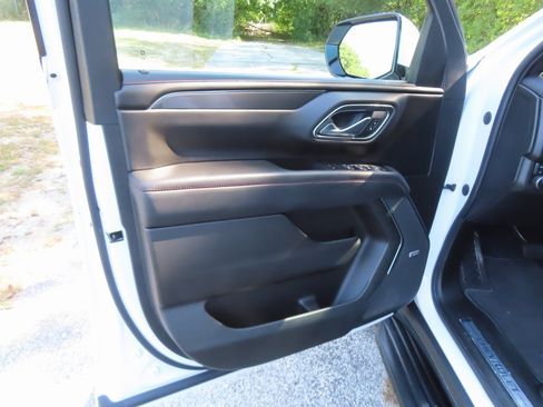 Used 2023 Chevrolet Tahoe RST image 27