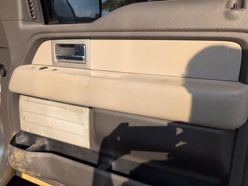 Used 2010 Ford F150 XLT AWD/4WD image 35