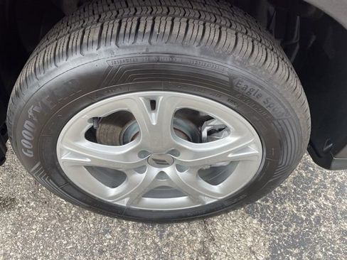 Used 2024 Dodge Hornet GT image 18