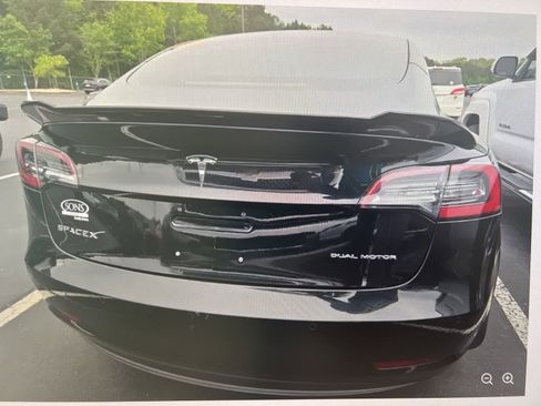 Used 2018 Tesla Model 3 Long Range AWD/4WD image 13