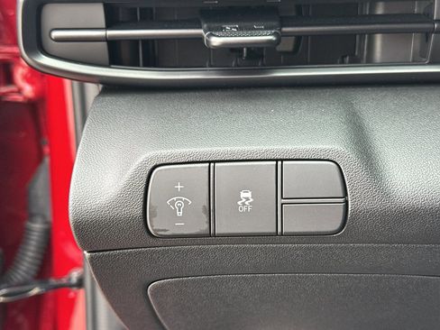 New 2025 Hyundai Elantra Sport image 23