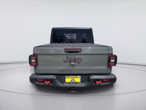 Used 2021 Jeep Gladiator Rubicon AWD/4WD image 4