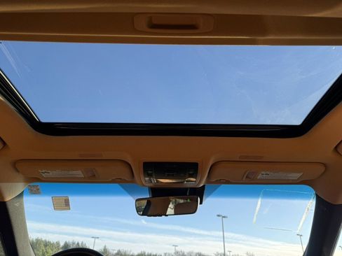 Used 2022 Lexus ES 350 w/ Premium Package image 25