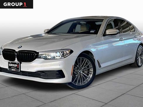 Used 2020 BMW 530i w/ Convenience Package image 1