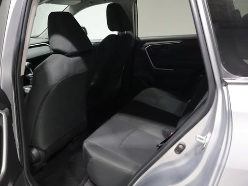 Used 2023 Toyota RAV4 LE AWD/4WD image 18