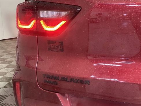 Certified 2025 Chevrolet TrailBlazer RS w/ Convenience Package image 37