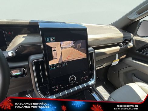 New 2026 GMC Yukon XL Elevation w/ LPO, Elevation Black Package AWD/4WD image 21