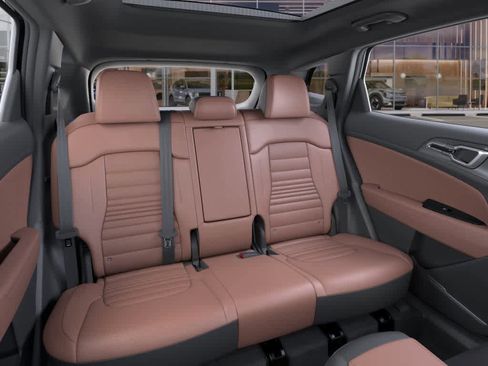 New 2025 Kia Sportage SX Prestige AWD/4WD image 16
