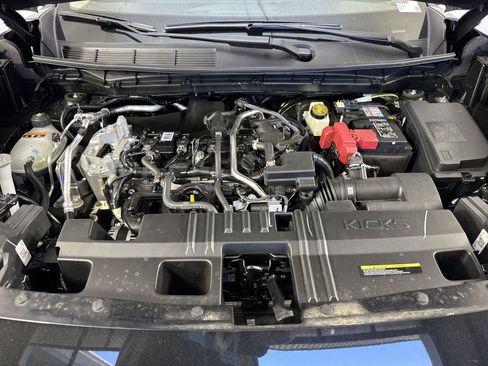 New 2025 Nissan Kicks SV image 27