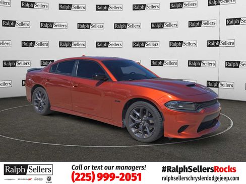 Used 2023 Dodge Charger R/T w/ Blacktop Package RWD image 1