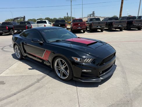 Used 2016 Ford Mustang GT Premium w/ GT Performance Package RWD image 5