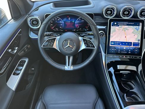 Certified 2026 Mercedes-Benz GLC 300 4MATIC image 16