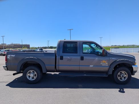 Used 2004 Ford F250 XL AWD/4WD image 7