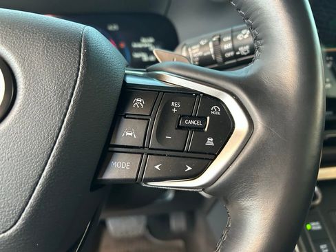 Used 2024 Lexus GX 550 image 13