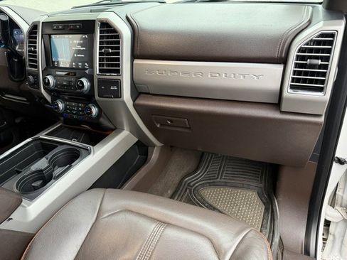 Used 2017 Ford F350 King Ranch AWD/4WD image 18