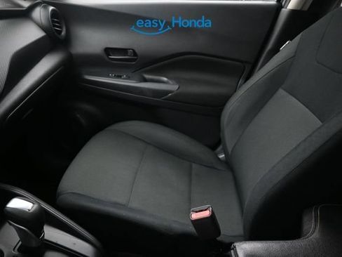 Used 2024 Nissan Kicks S FWD image 13