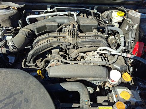 Used 2022 Subaru Outback Premium image 29