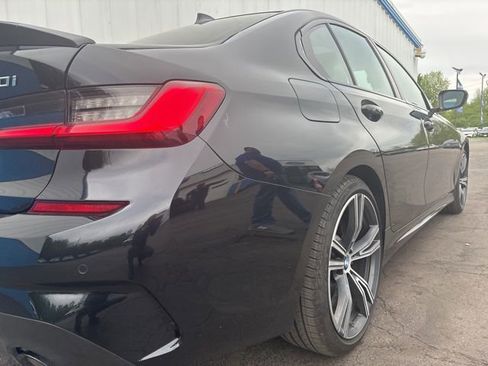 Used 2020 BMW 330i xDrive Sedan w/ M Sport Package AWD/4WD image 8