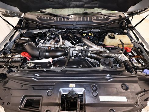 Used 2018 Ford F350 Lariat w/ Lariat Ultimate Package image 50