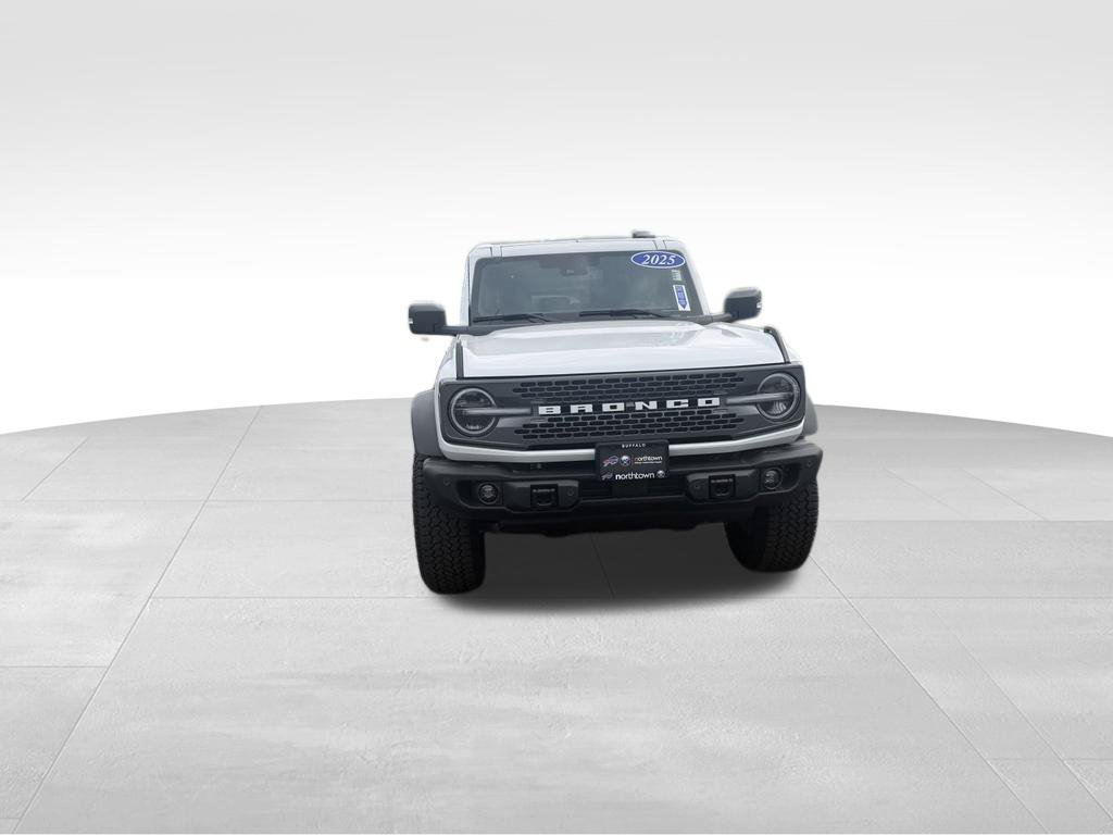 Used 2025 Ford Bronco Badlands AWD/4WD image 6