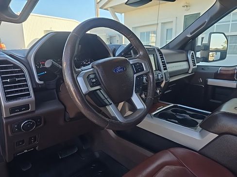 Used 2019 Ford F350 King Ranch w/ King Ranch Ultimate Package image 14