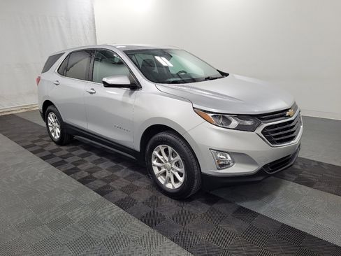 Used 2020 Chevrolet Equinox LT AWD/4WD image 11