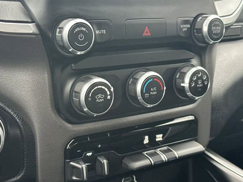 Used 2022 RAM 1500 Big Horn image 17