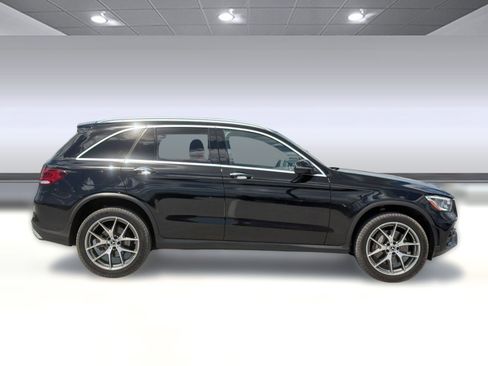 Used 2022 Mercedes-Benz GLC 300 4MATIC image 8