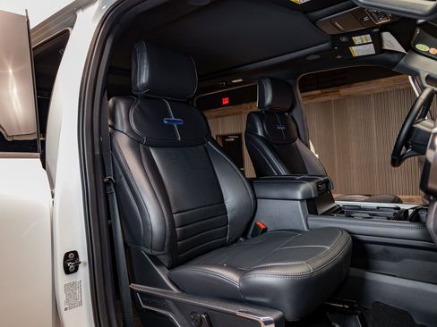 Used 2026 Ford F250 Platinum image 26