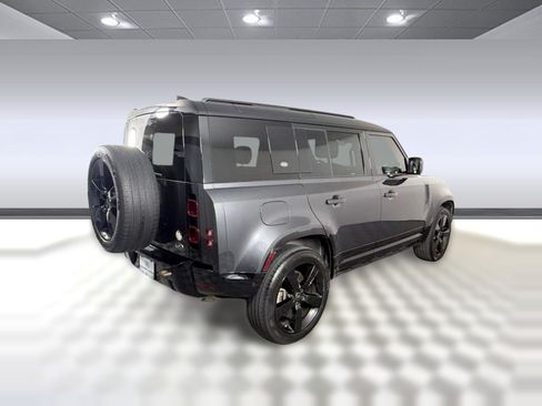 Used 2023 Land Rover Defender 110 X-Dynamic SE AWD/4WD image 9