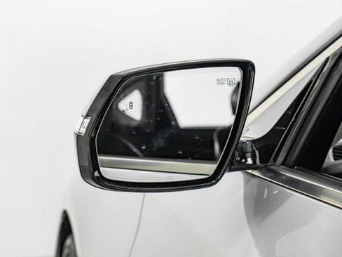 Used 2017 Genesis G80 3.8 image 38