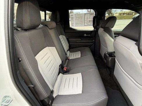 Used 2024 Toyota Tacoma TRD Sport w/ TRD Sport Upgrade Package image 16