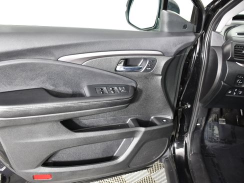 Certified 2023 Honda Ridgeline RTL image 38