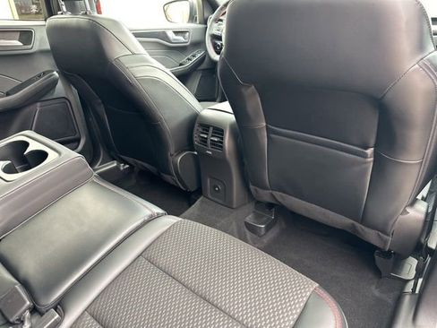 Used 2023 Ford Escape ST-Line w/ Tech Pack #1 AWD/4WD image 43
