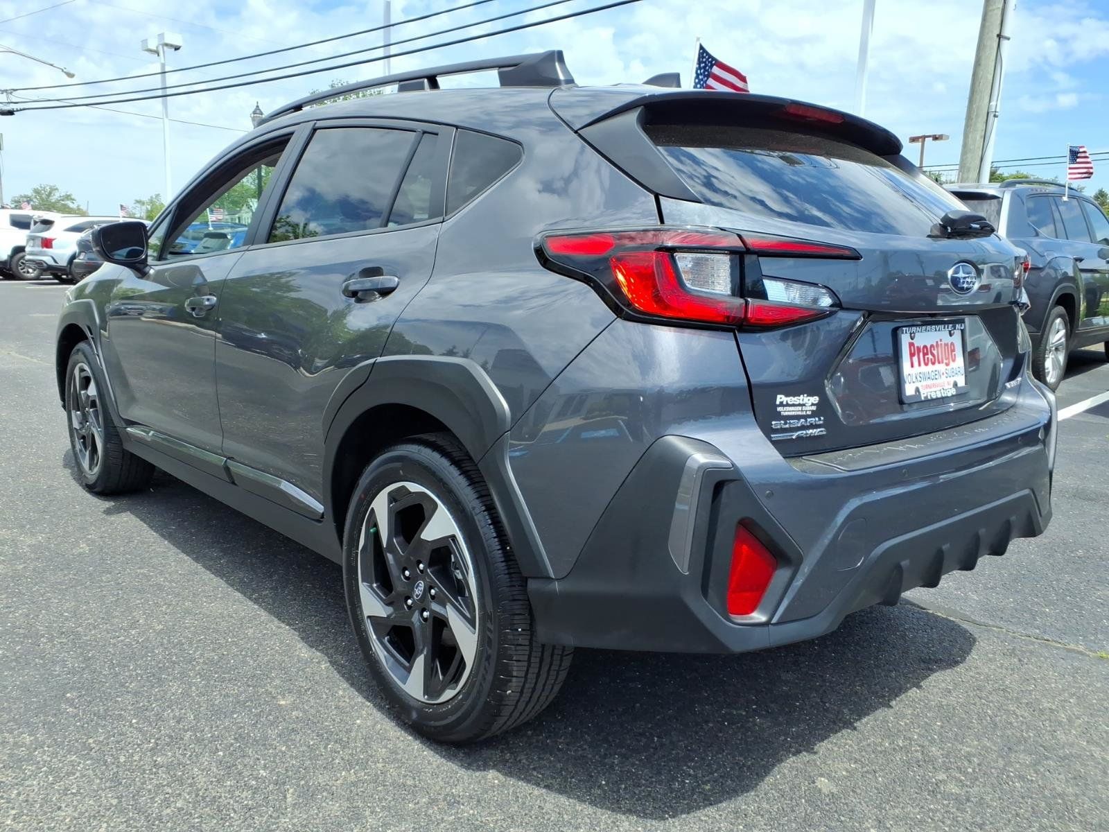 Used 2025 Subaru Crosstrek 2.5i Limited w/ Crosstrek Mirror Package AWD/4WD image 4
