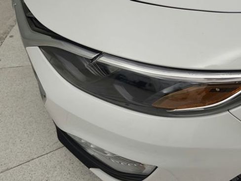 Used 2024 Chevrolet Malibu LT image 24