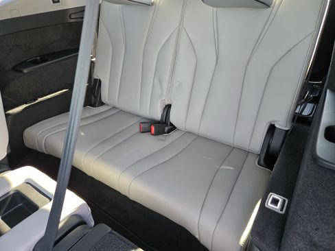 Certified 2023 Acura MDX SH-AWD w/ Advance Package image 39