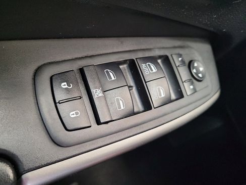 Used 2021 Jeep Cherokee Latitude Lux 80th Anniv w/ Quick Order Package 26U 80TH AWD/4WD image 27