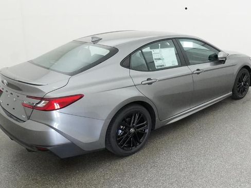 New 2026 Toyota Camry SE FWD image 9