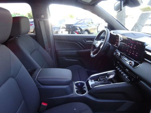 New 2026 GMC Canyon Elevation w/ Convenience Package RWD image 16