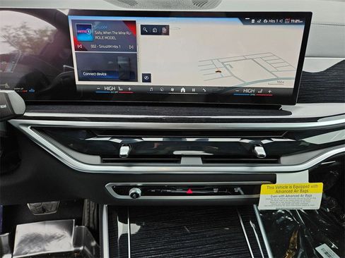 New 2026 BMW X5 M60i image 15