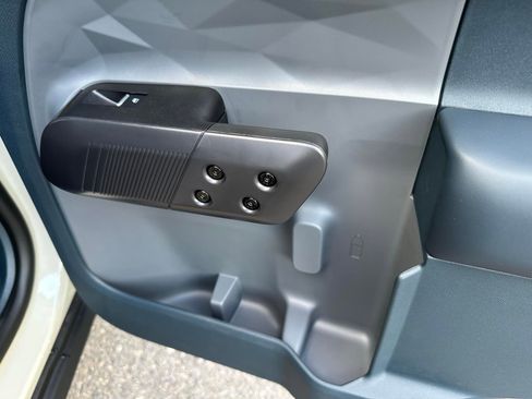 New 2025 Ford Maverick XLT w/ XLT Luxury Package image 39