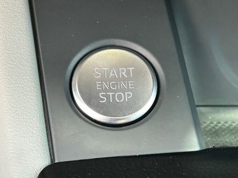 Used 2023 Audi A4 2.0T Premium Plus w/ Premium Plus Package image 37