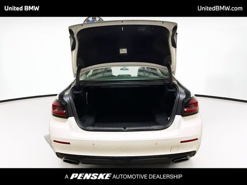 Used 2023 BMW 530i w/ Premium Package RWD image 14