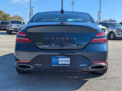 Used 2025 Genesis G70 2.5T image 5