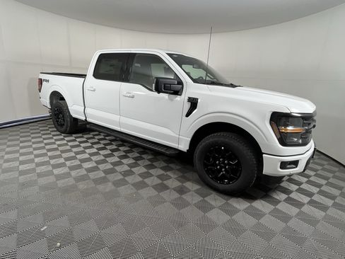New 2026 Ford F150 XLT w/ Equipment Group 302A MID AWD/4WD image 7