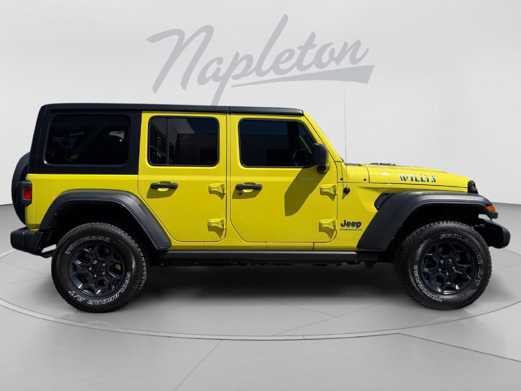Used 2023 Jeep Wrangler Unlimited w/ Cold Weather Group AWD/4WD image 7