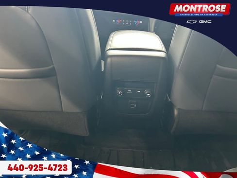 Used 2023 Buick Enclave Essence w/ Sport Touring Edition image 23